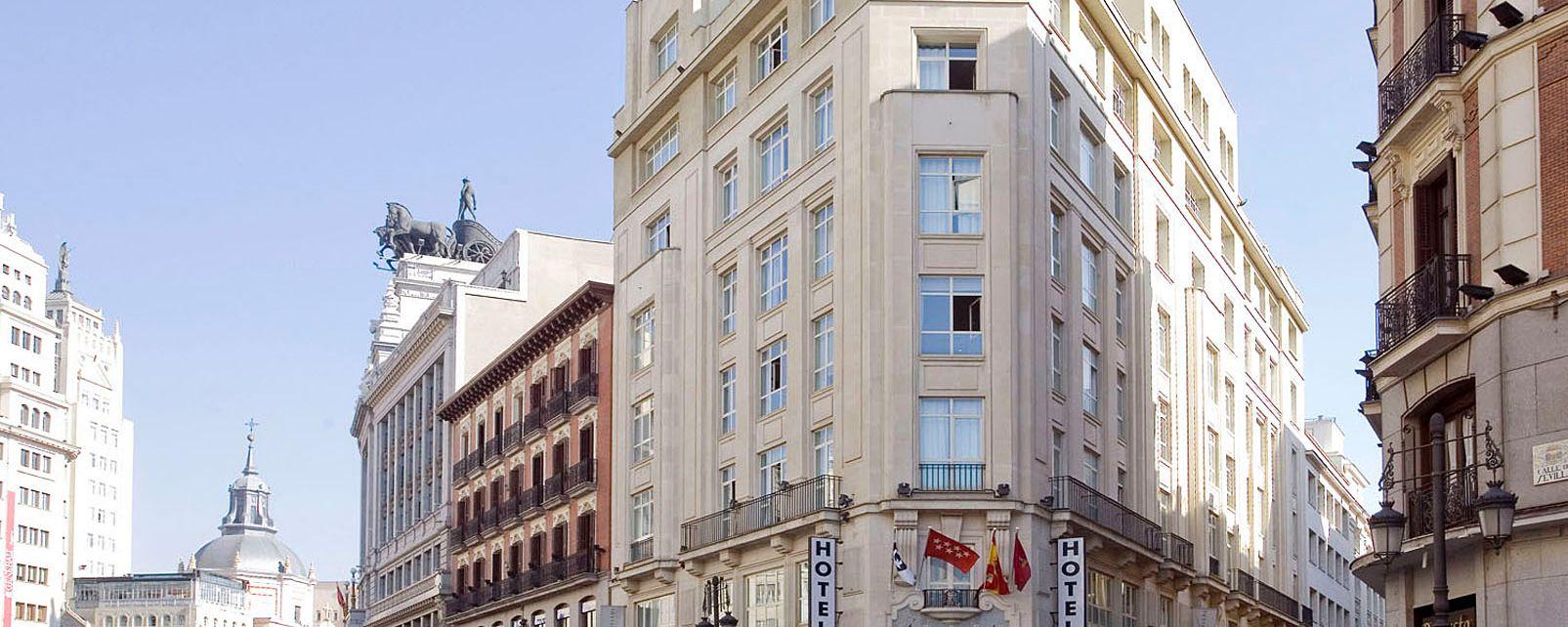 Quatro Puerta Del Sol Hotel Madrid Bagian luar foto